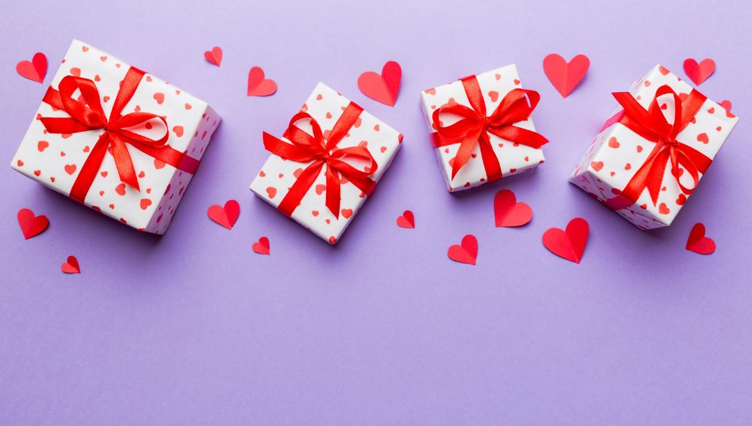 Top V-Day Gifts for Beauty Lovers